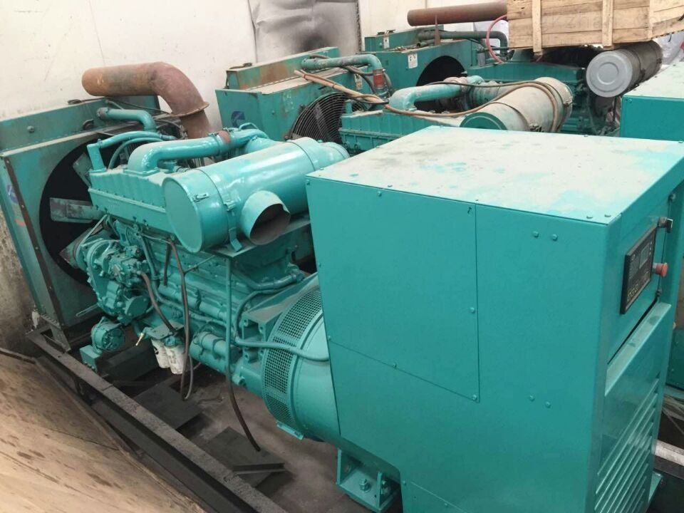 万秀发电机出租